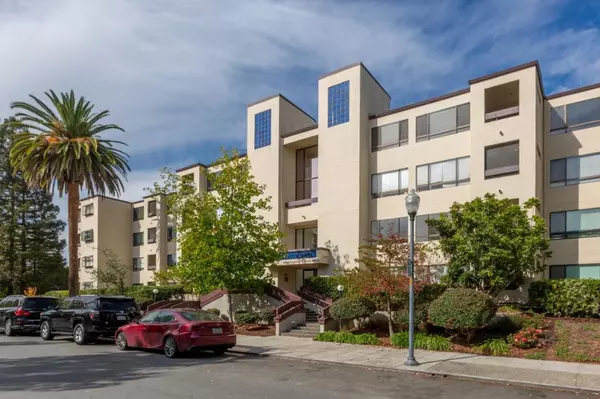 Palo Alto, CA 94306,Address not disclosed