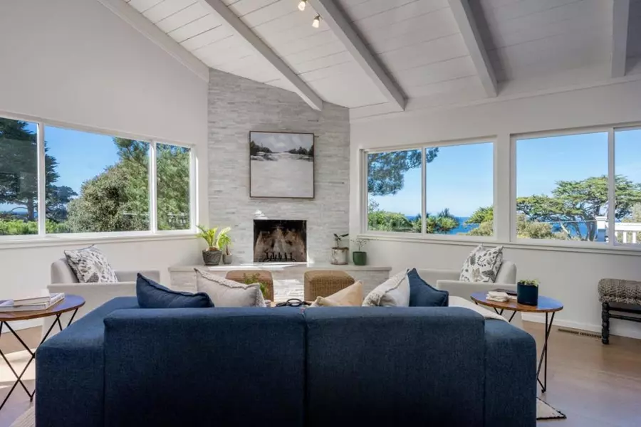 1289 Bishop PL, Pacific Grove, CA 93950