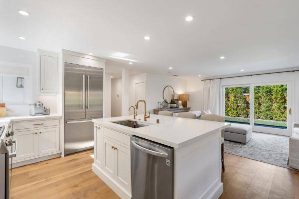 San Jose, CA 95124,1641 Hyacinth LN