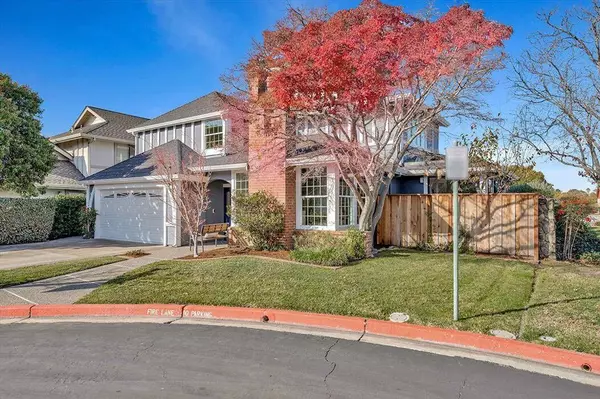Foster City, CA 94404,711 Somerset LN