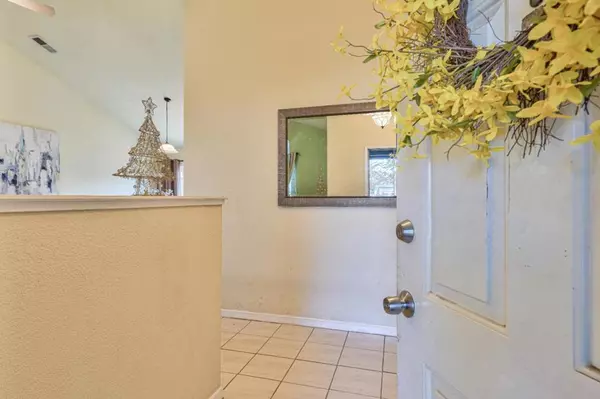 Soledad, CA 93960,718 Andalucia DR
