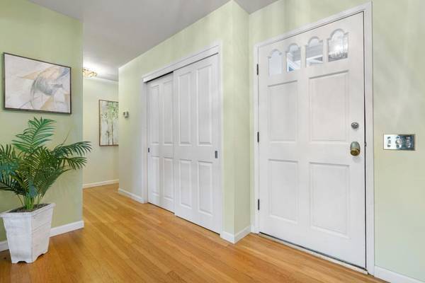 Foster City, CA 94404,634 Pilgrim DR