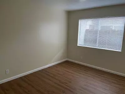 Salinas, CA 93906,Address not disclosed