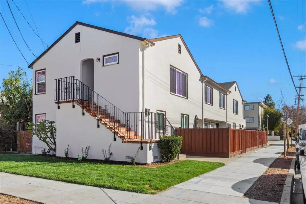 Redwood City, CA 94061,903 Adams ST