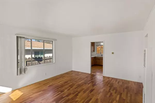 Seaside, CA 93955,967 Hamilton AVE