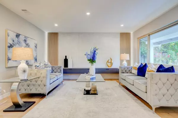 Palo Alto, CA 94306,643 Maybell AVE