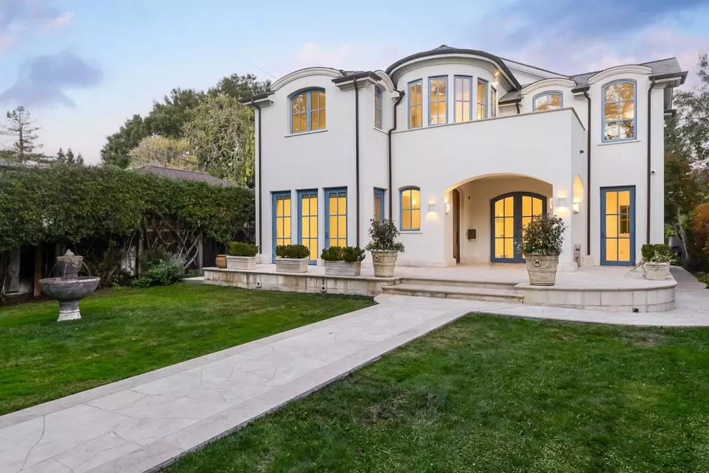 Palo Alto, CA 94301,842 Boyce AVE