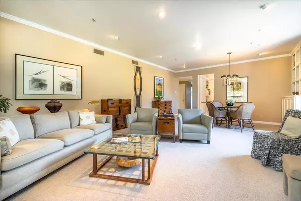 Palo Alto, CA 94301,107 Emerson ST #107