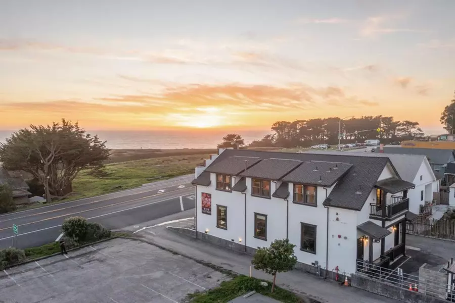 450 Hwy 1, CA 95017