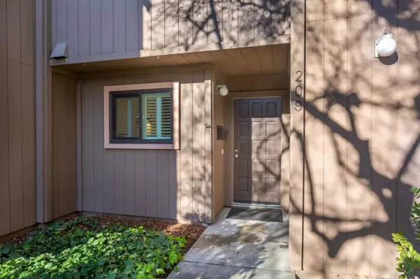 Mountain View, CA 94043,209 Horizon AVE