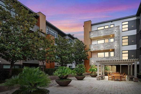 Burlingame, CA 94010,1838 Ogden DR #314