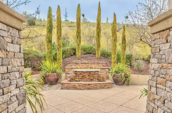 Salinas, CA 93908,27530 Crowne Point LN