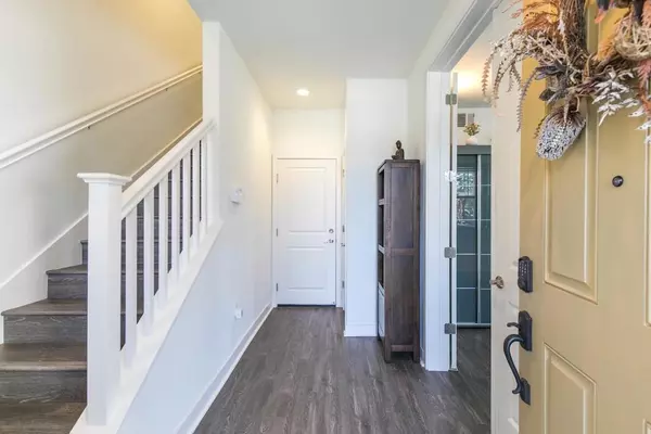 Scotts Valley, CA 95066,317 Cider CT