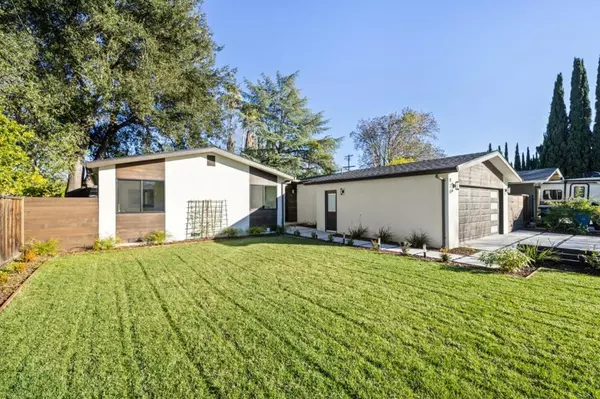 Cupertino, CA 95014,870 Bette AVE