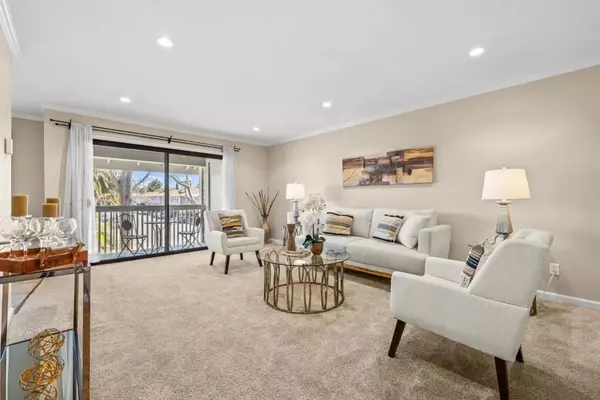 Mountain View, CA 94040,938 Clark AVE #4