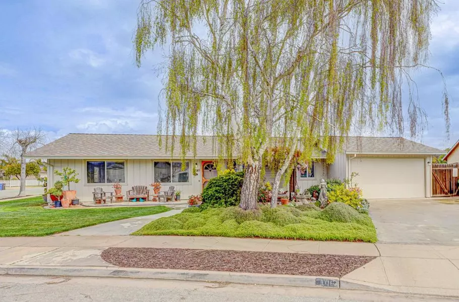106 Centennial DR, Gonzales, CA 93926