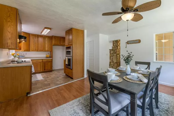 Salinas, CA 93907,16845 Blackie RD