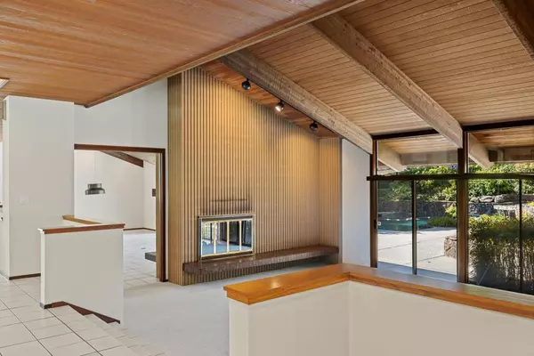 Palo Alto, CA 94303,3840 May CT