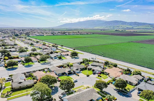 Salinas, CA 93901,713 San Jacinto DR