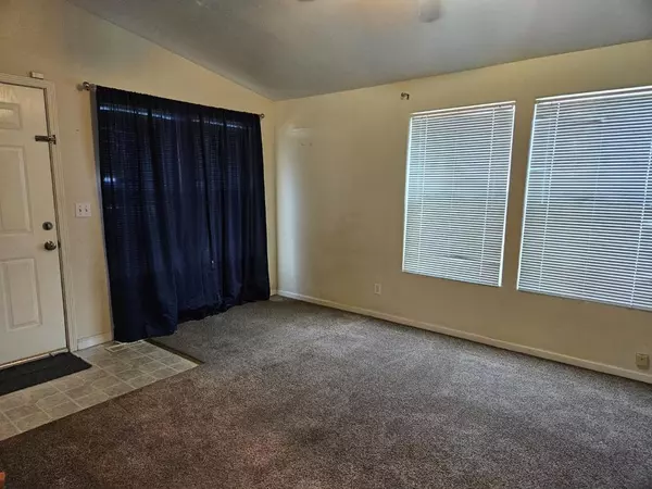 Salinas, CA 93906,20 Russell RD