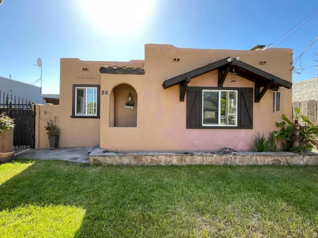 Salinas, CA 93901,86 Nacional ST