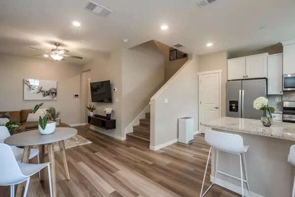 West Sacramento, CA 95691,4079 Liverpool ST