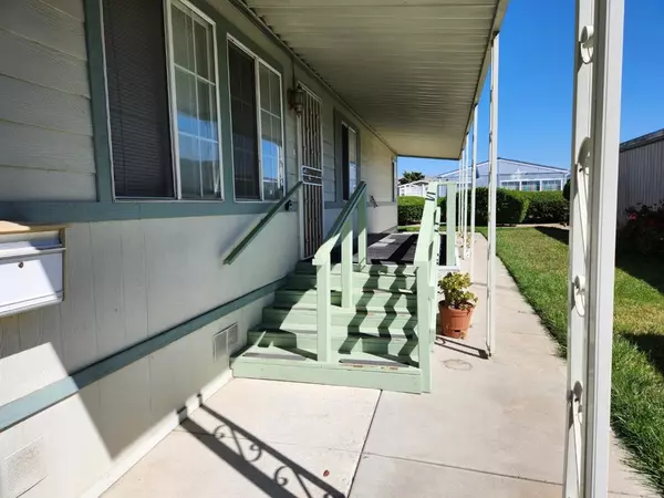 Union City, CA 94587,307 Kauai CIR