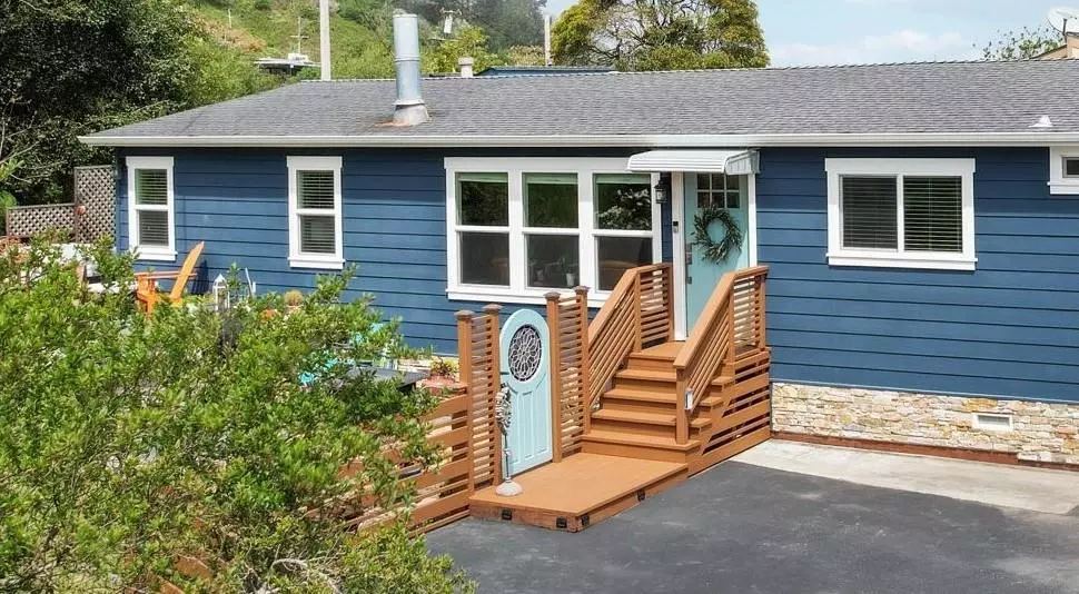 Moss Beach, CA 94038,150 Barranca LN