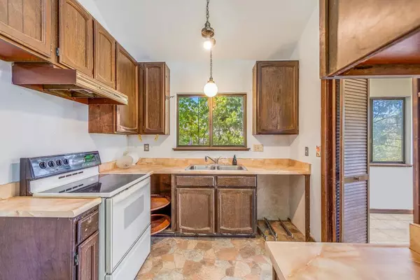 Soquel, CA 95073,5436 Ball DR