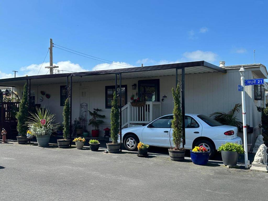 1700 El Camino Real, South San Francisco, CA 94080