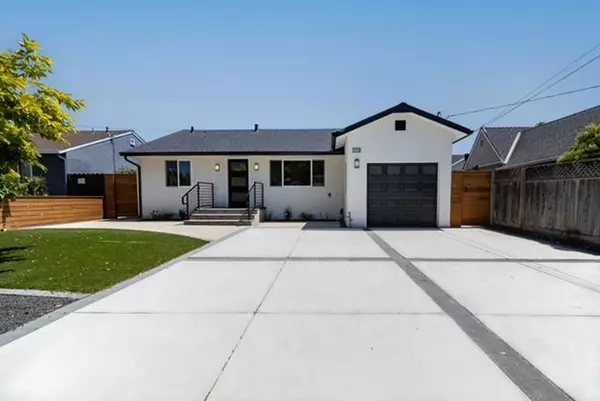 Menlo Park, CA 94025,1216 Windermere AVE