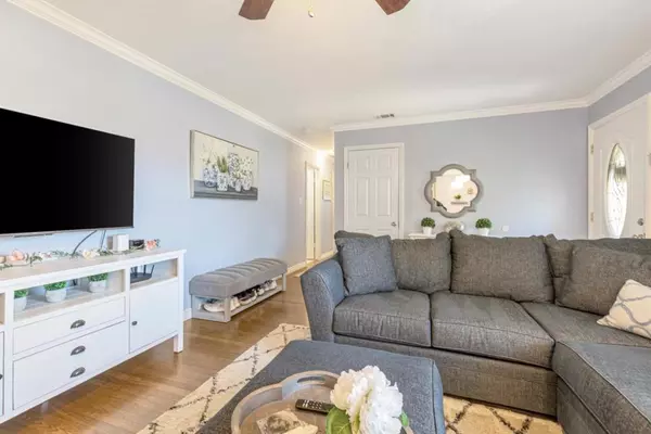 Newark, CA 94560,35926 Ruschin DR