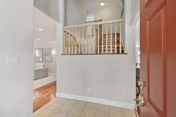 San Jose, CA 95124,14864 Conway AVE