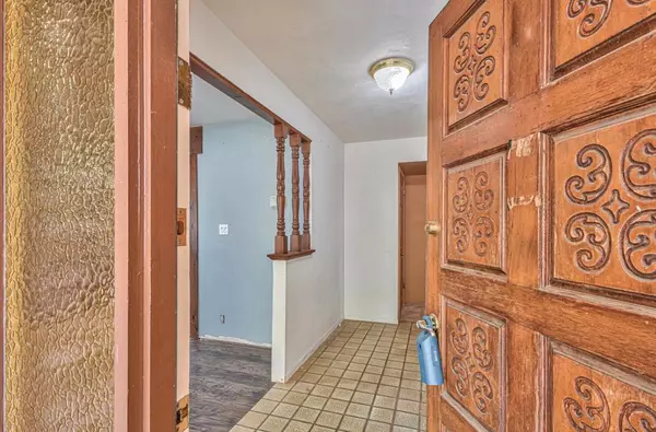 Salinas, CA 93906,19682 Rogge RD