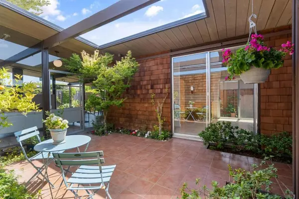 Foster City, CA 94404,767 Widgeon ST