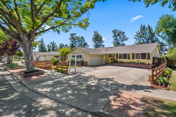 San Jose, CA 95118,1573 Ferndale DR