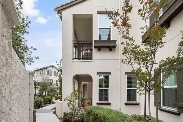 Santa Clara, CA 95050,1533 Rucker PL