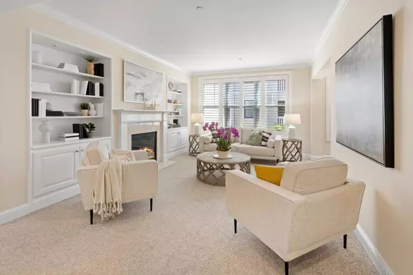 Palo Alto, CA 94301,315 Homer AVE #207