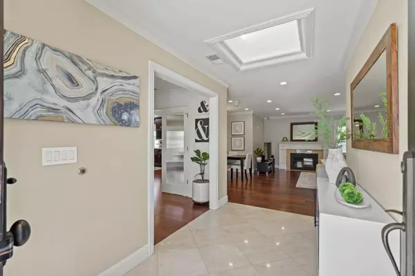 San Jose, CA 95125,1151 Koch LN