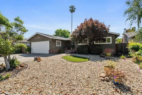 San Jose, CA 95124,5258 Rafton DR