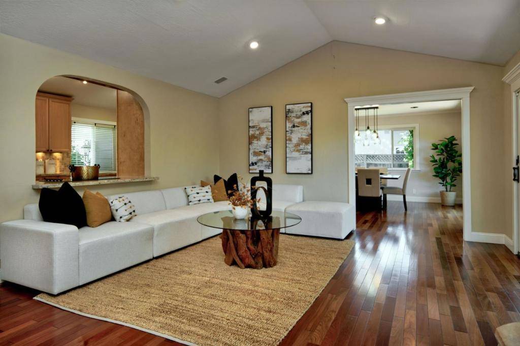 San Jose, CA 95120,6381 El Paseo DR