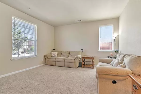King City, CA 93930,145 Divina WAY