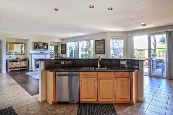 Seaside, CA 93955,4190 Peninsula Point DR