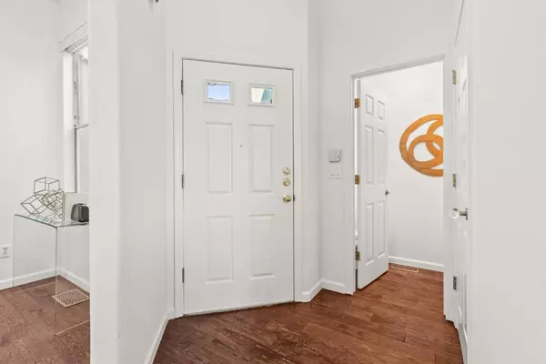 South San Francisco, CA 94080,117 Highcrest LN