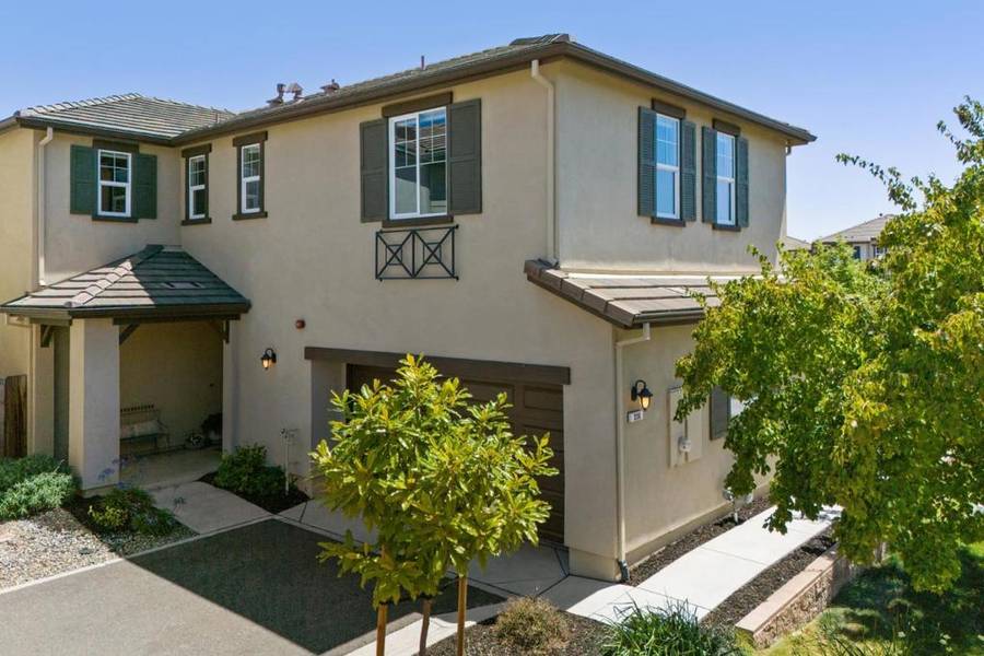336 Dartmouth CT, Fairfield, CA 94534