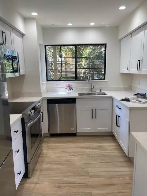 410 Quail Run CT, Del Rey Oaks, CA 93940
