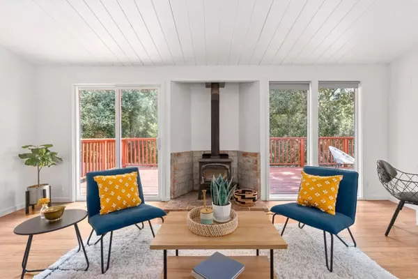 Boulder Creek, CA 95006,112 Oak Knoll CT