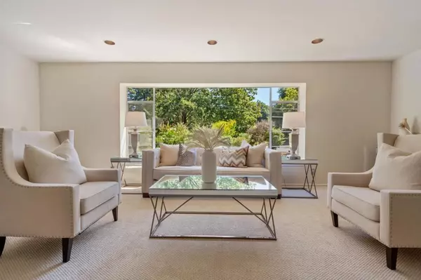 Portola Valley, CA 94028,140 Shawnee