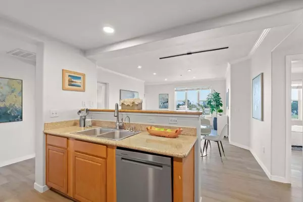 South San Francisco, CA 94080,2220 Gellert BLVD #4110