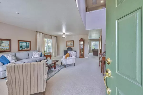 Salinas, CA 93906,418 Zinfandel WAY